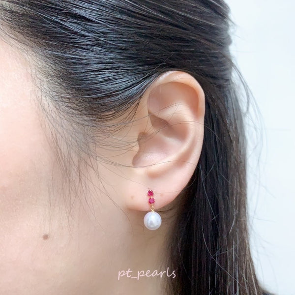 花珠級 Akoya 配寶石耳環 | Hanadama Grade Akoya Earrings with Sapphire