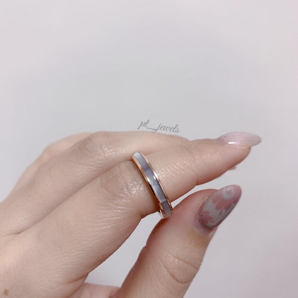 貝母戒指 配18K鑲嵌 | Mother Pearl Ring in 18K Mounting